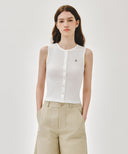 W BUTTON UP SLEEVELESS IN WHITE image 1