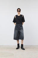 CONTRAST BERMUDA DENIM PANTS IN DARK GRAY image 10