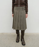 W SIDE BUCKLE PLEATED MIDI SKIRT IN BROWN image 4