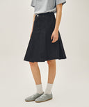 W DENIM PLEATED MIDI SKIRT IN INDIGO image 4