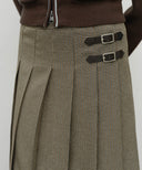 W SIDE BUCKLE PLEATED MIDI SKIRT IN BROWN image 5
