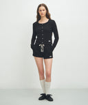 W BASIC SWEAT SHORTS IN BLACK image 8