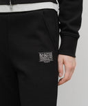 W EMBROIDERY CLASSIC LOGO SWEAT PANTS IN BLACK