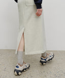 W EMBROIDERY CLASSIC LOGO SWEAT SKIRT IN OATMEAL