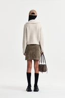 BOUCLE KNIT ZIP UP CARDIGAN IN LIGHT BEIGE image 17