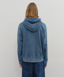 GARMENT DYED HOODIE IN BLUE