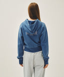 W BACK CLASSIC LOGO CROP HOODIE ZIPUP IN BLUE image 3