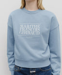 W CLASSIC LOGO CROP SWEATSHIRT IN SKY BLUE image 4