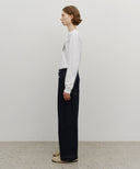 M LOW-WAIST TUCK WIDE DENIM PANTS IN LIGHT BLUE image 5