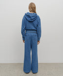 W EMBROIDERY CLASSIC LOGO SWEAT PANTS IN BLUE