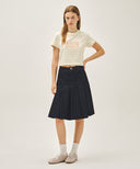 W CLASSIC LOGO CROP TEE IN IVORY image 5