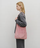CLASSIC LOGO CORDUROY SHOULDER BAG IN PINK image 5