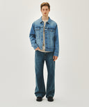 DENIM TRUCKER JACKET IN LIGHT BLUE image 5