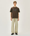 CLASSIC LOGO TEE IN BROWN image 5