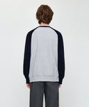CLASSIC LOGO COLOR BLOCK RAGLAN SWEATSHIRT IN NAVY