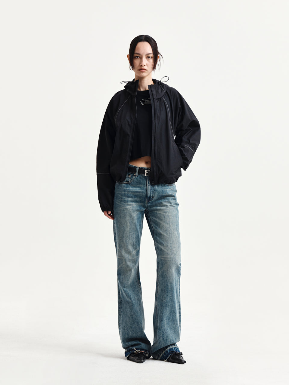 CROPPED BACK LOGO HOODY WIND BREAKER IN BLACK – MATIN KIM