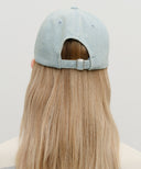 DENIM WASHING CLASSIC LOGO COVERED CAP IN LIGHT BLUE image 6