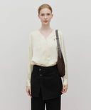 CLASSIC LOGO ROUND SHOULDER BAG IN BROWN image 8