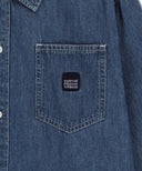 LOGO DENIM SHIRT IN BLUE image 9