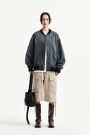 UTILITY CARGO BERMUDA PANTS IN BEIGE image 15