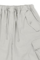 WASHED COTTON PATCH POCKET BERMUDA PANTS IN LIGHT GRAY image 14