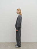 GARMENT DYED SWEATSHIRT IN CHARCOAL GREY
