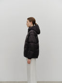 SLEEVE DETATCHABLE HOODED DOWN JACKET IN BLACK