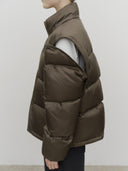 SLEEVE DETATCHABLE HOODED DOWN JACKET IN BROWN