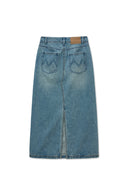 DAMAGE POINT LONG DENIM SKIRT IN BLUE image 2