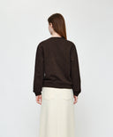 W CLASSIC LOGO SWEATSHIRT IN BROWN