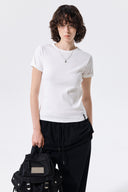 LABEL DETAIL SLIM FIT TOP IN IVORY image 11