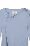 SNAP DETAIL SLIM TOP IN LIGHT BLUE image 4