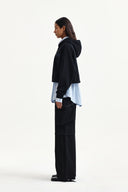 GRAFFITI LOGO CROP HOODY ZIP UP IN BLACK image 6