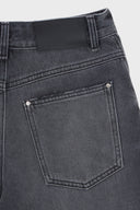 CONTRAST BERMUDA DENIM PANTS IN LIGHT BLUE image 5
