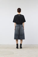 CONTRAST BERMUDA DENIM PANTS IN LIGHT BLUE image 20