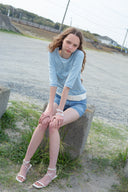 STITCH POINT DENIM SHORTS IN BLUE image 11