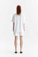 EMBROIDERY SMALL LOGO OVERSIZE TOP IN WHITE image 18