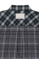 MIXED CHECK OVER FIT SHIRT IN NAVY image 17