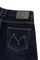 STITCH POINT DENIM SHORTS IN BLACK image 5