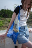 CUT LINE POINT DENIM SHORTS IN BLUE image 11