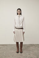SIDE ZIPPER PLEATS MIDI SKIRT IN LIGHT BEIGE image 8