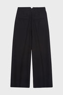 DESTRESSED WAIST PINTUCK WIDE PANTS IN BLACK image 3