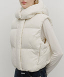 W CIRCLE LOGO CROP HOODED DOWN VEST IN IVORY image 4