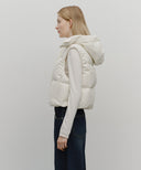 W CIRCLE LOGO CROP HOODED DOWN VEST IN IVORY image 2