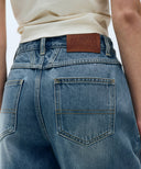 W LONG BERMUDA DENIM PANTS IN LIGHT BLUE image 2