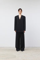 DESTRESSED WAIST PINTUCK WIDE PANTS IN BLACK image 18