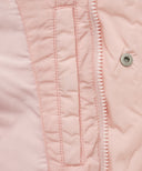 W CLASSIC LOGO DUCK DOWN CROP VEST IN PINK