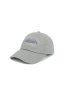 SCENERY EMBROIDERED CAP IN LIGHT GRAY