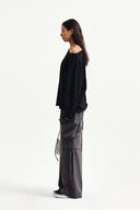 RAW HEM FINISHED BOAT NECK TOP IN BLACK