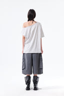 WASHED COTTON PATCH POCKET BERMUDA PANTS IN CHARCOAL GREY